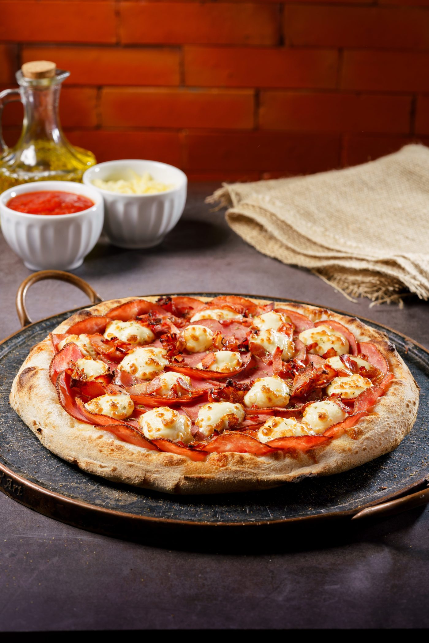 Pizza Lombo com Bacon da Garage85